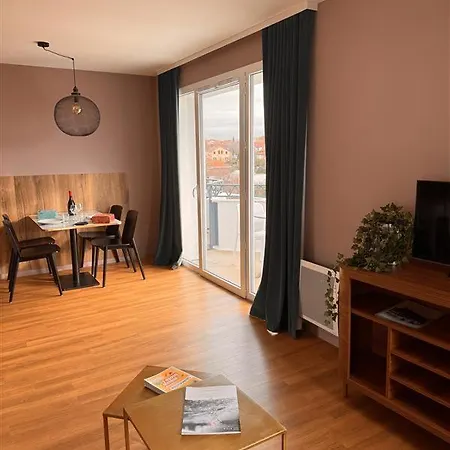 Semesteranläggning (resort) Residence-aiga Thermal & 4*